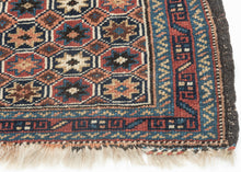 veramin star rug antique