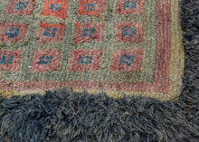 warpfaced back wangden tibetan rug