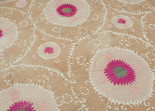 Vintage Suzani - 6'11 x 11'6
