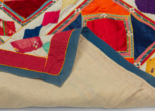 Multani Applique Chakla - 2'7 x 2'7