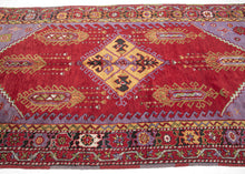 Bright Central Anatolian Rug - 5' x 10'6