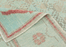 Contemporary Turkish Rug - 7' x 9'9