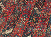 Late 19th Century Shekarlu Qashqa'i Rug - 6' x 8'5