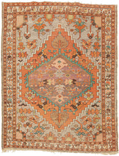 Antique Bakshaish Pastel rug naivete