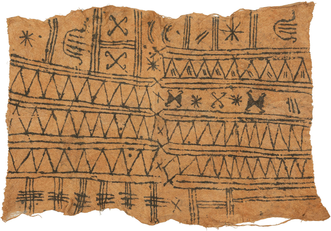 Mbuti bark cloths are known for their expressive painted surfaces, often created with a remarkable sense of rhythm and spontaneity. The designs are frequently associated with the forest environment, translating natural forms, movement, and sound into graphic abstraction.