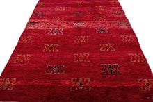 Vintage Butterfly Moroccan Rug - 5’10 x 8’11