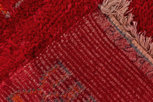 Vintage Butterfly Moroccan Rug - 5’10 x 8’11