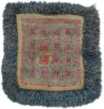 warpfaced back wangden tibetan rug