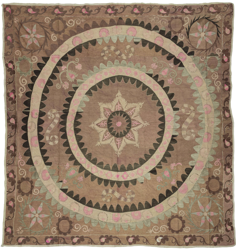 Vintage Suzani - 7'7 x 7'11