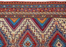 Vintage Soumak Rug - 6' x 7'6