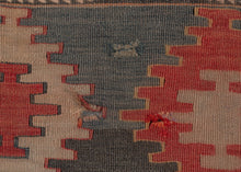 Vintage Turkish Kilim - 6' x 11'