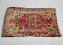 Turkish Yastik Rug  - 1'8 x 2'11