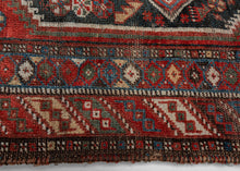 Antique Khamseh Rug - 5'6 x 7'7