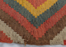 Vintage Lori Kilim - 6'10 x 9'6