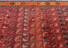 Vintage Shiraz Rug - 5' x 7'10