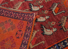 Vintage Shiraz Rug - 5' x 7'10