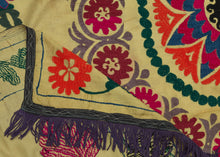 Vintage Bouquet Uzbek Suzani - 4'9 x 5'9