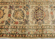 Large Silk Kayseri Rug - 5'3 x 7'10