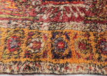 Shaggy Midcentury Central Anatolian Yatak - 4'4 x 5'7