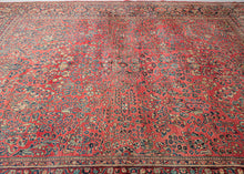 Detailed Red Sarouk - 10'4 x 13'2