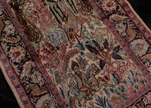 Pictorial Indian Rug - 2'6 x 4'5