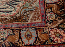 Pictorial Indian Rug - 2'6 x 4'5