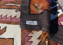 Vintage Peruvian Kililm - 3'11 x 5'