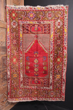 Turkish Prayer - 3'5 x 5'4