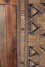Antique Caucasian - 4' x 5'5