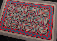 Vintage American Hook Rug - 2'10 x 4'