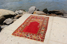 Karaman Prayer Rug - 3'2 x 5