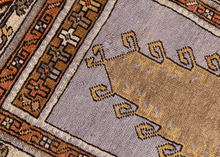 Turkish Prayer Rug - 2'9 x 4'7